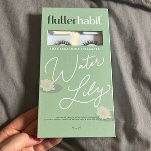Waterlily 5/6 sets unused!